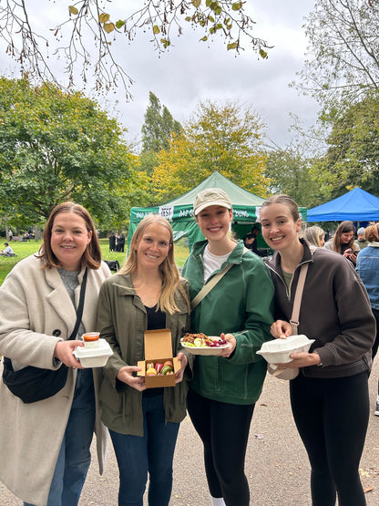 London December Lonely Girls Walk Club with Salad Days Market