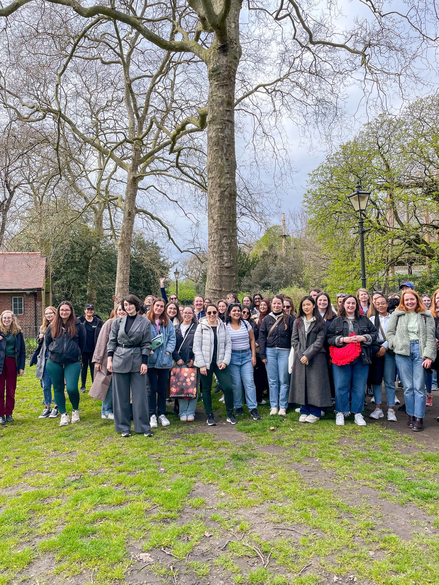 London December Lonely Girls Walk Club with Salad Days Market